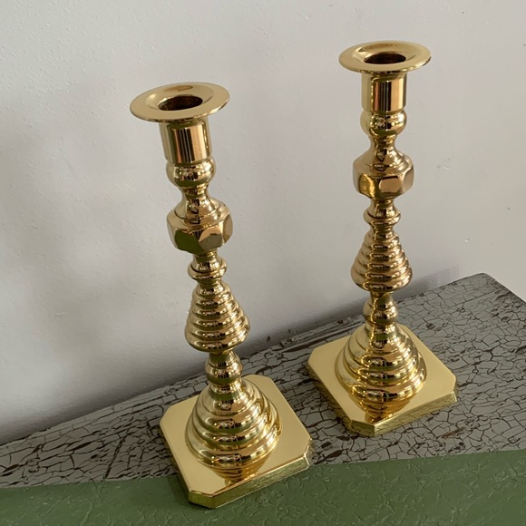 Baldwin Polished Brass Beehive Candle Holders Pair of Forged in America 9-3/4” - Picture 9 of 9